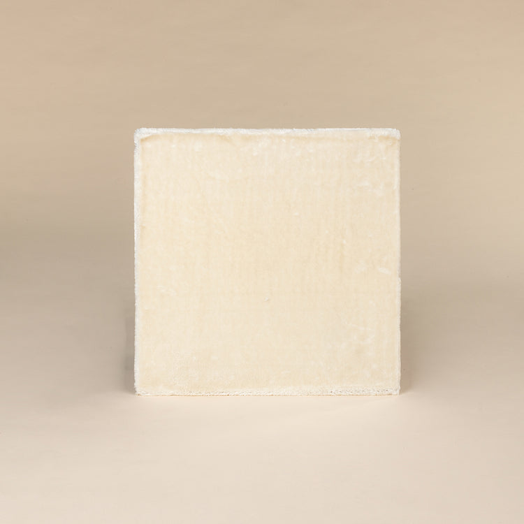 Scratching Barrel Back Panel, Relax 47 x 47 cm (Cream)